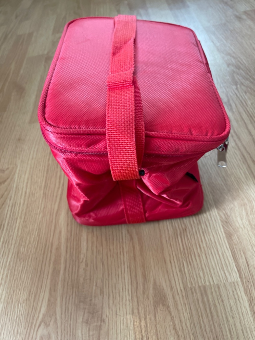 Logo Red NC North Carolina State Wolf Pack Cooler Bag w/ Adjustable Strap - Picture 5 of 11